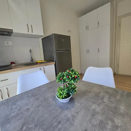 Dani's Apartment *