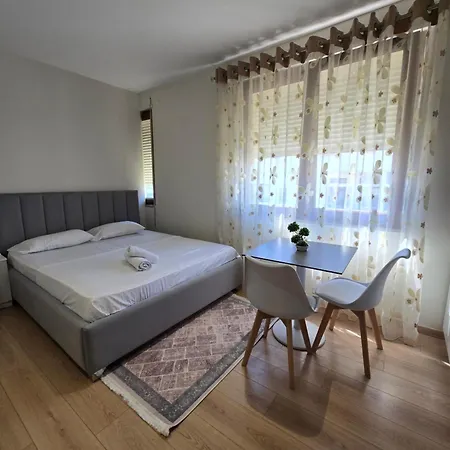 Apartment Dani's